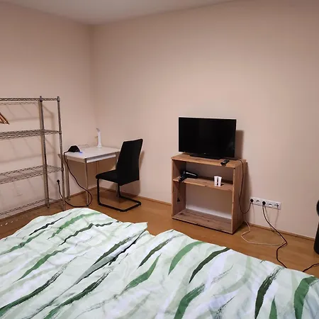 Homestay szállás Schnell-bahn / Bahnhof Liesing